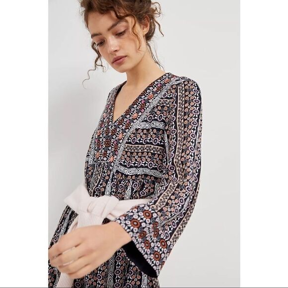 NEW Anthropologie Maeve Naomi Floral Embroidered V-Neck Tunic Mini Dress Small - Picture 4 of 5